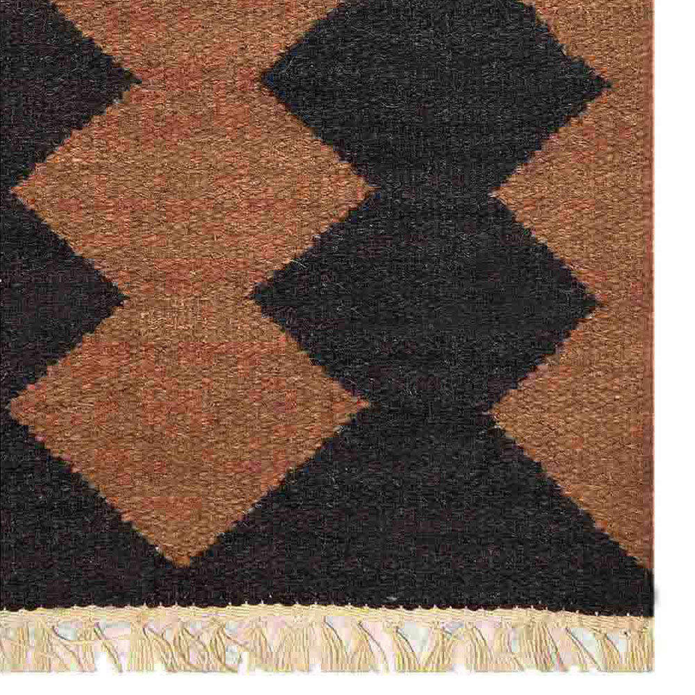 handmade-flat-weave-kilim-wool-area-rug-brown-charcoal-closeup 9