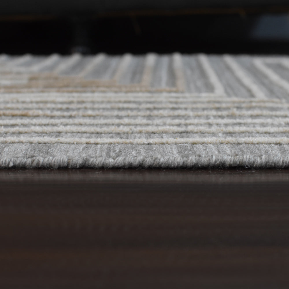 Loomed Hand Woven Rug