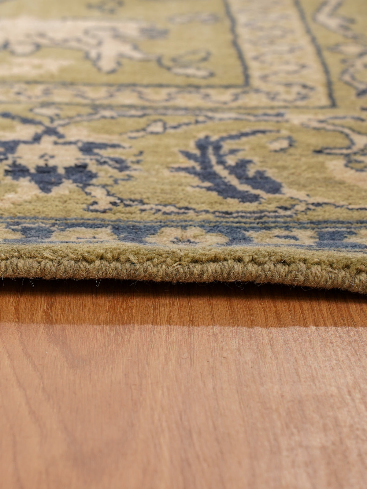 Olive Hand Knotted Wool Oriental Area Rug