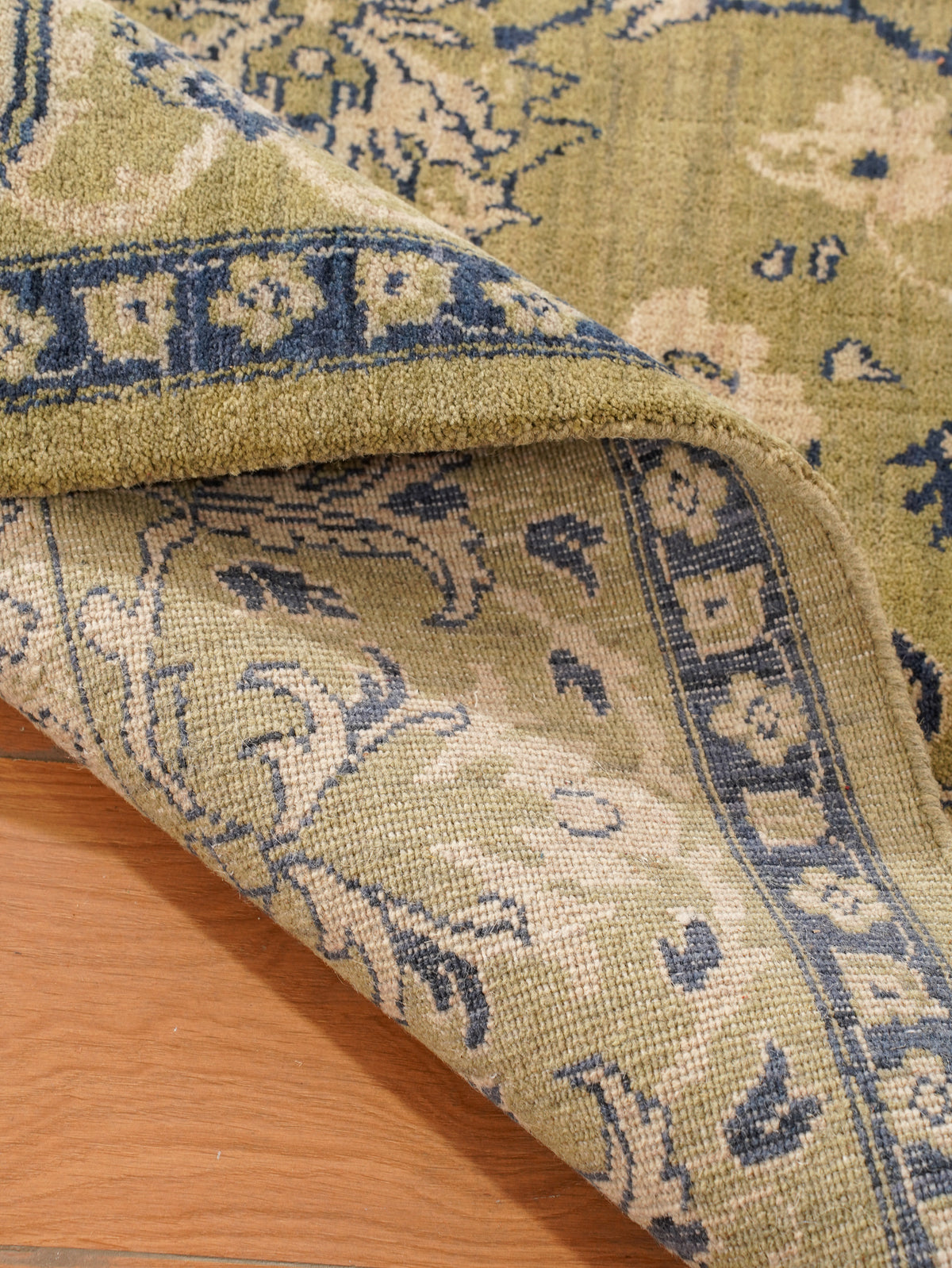 Olive Hand Knotted Wool Oriental Area Rug
