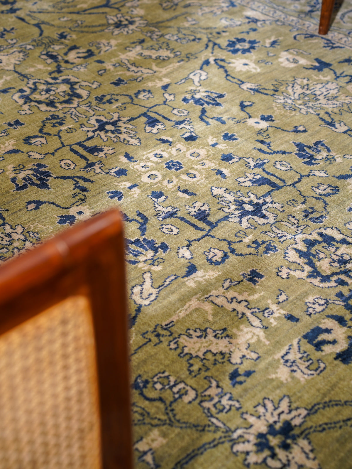 Olive Hand Knotted Wool Oriental Area Rug