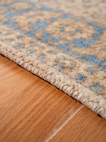 Classic Azure Hand Knotted Wool Oriental Area Rug