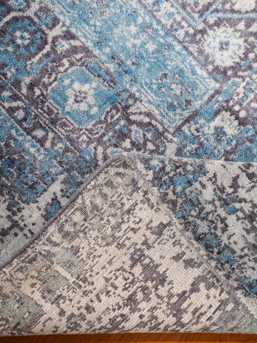 Azure Medallion Hand Knotted Wool Oriental Area Rug