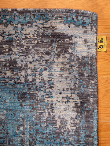 Hand Knotted Multicolor Oriental Wool Area Rug
