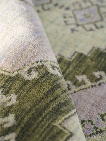 Hand Knotted Wool Oriental Light Green Area Rug