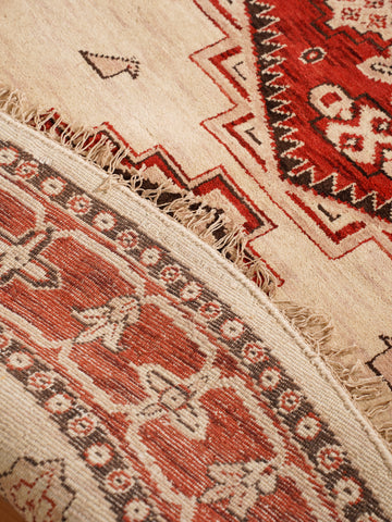 Crimson Heritage Hand knotted wool Rug