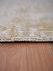 Transitional Vintage-Style Medallion Area Rug