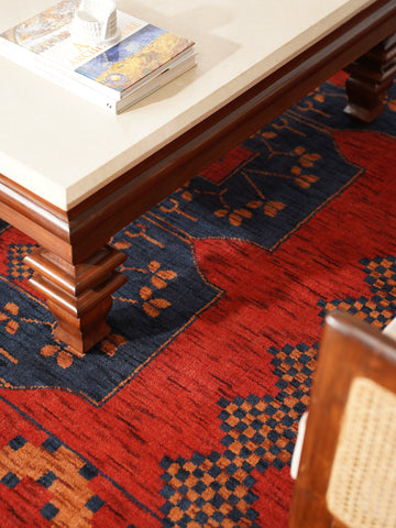 Classic Ethnic Medallion Rug with Border Design – Warm Tones