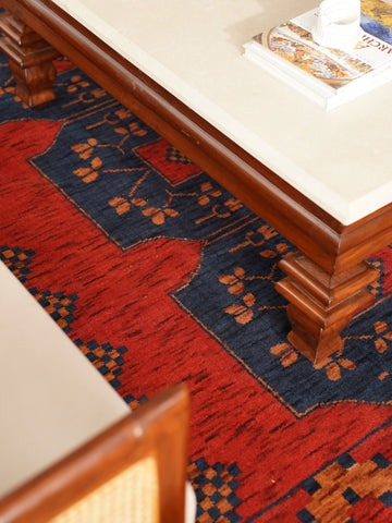 Classic Ethnic Medallion Rug with Border Design – Warm Tones