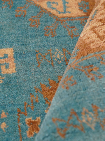 Light Blue Oriental Medallion Area Rug