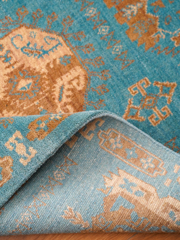 Light Blue Oriental Medallion Area Rug