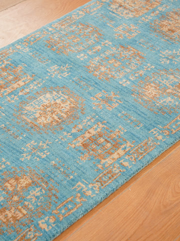 Light Blue Oriental Medallion Area Rug