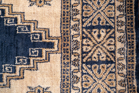 Blue & Beige Oriental Diamond Medallion Rug