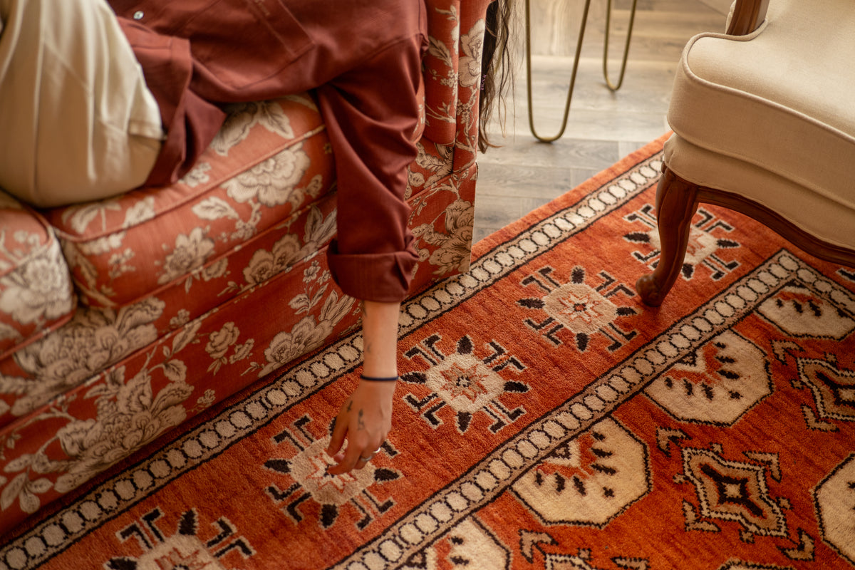 Hand Knotted Wool Multicolor Oriental Area Rug