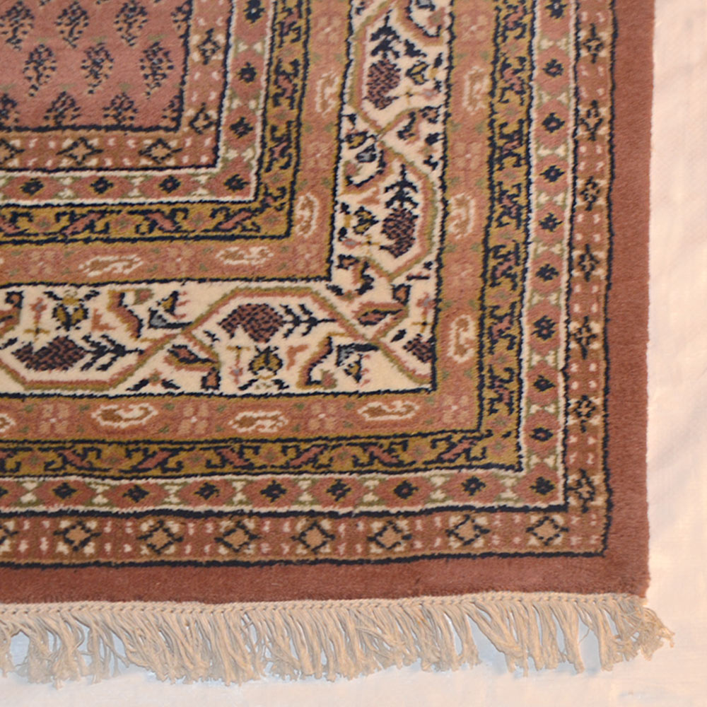 Peshawar Hand Knotted Rug
