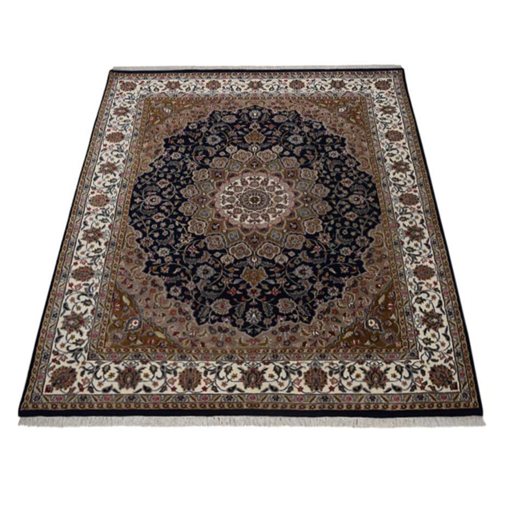 Qashqai Hand Knotted Isfahan Rug