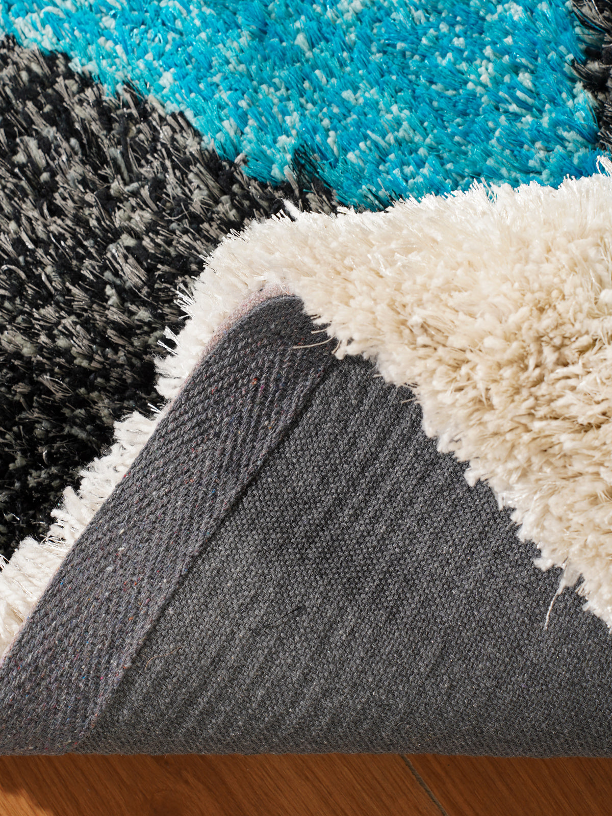 Diagonal Hand Tufted Rug