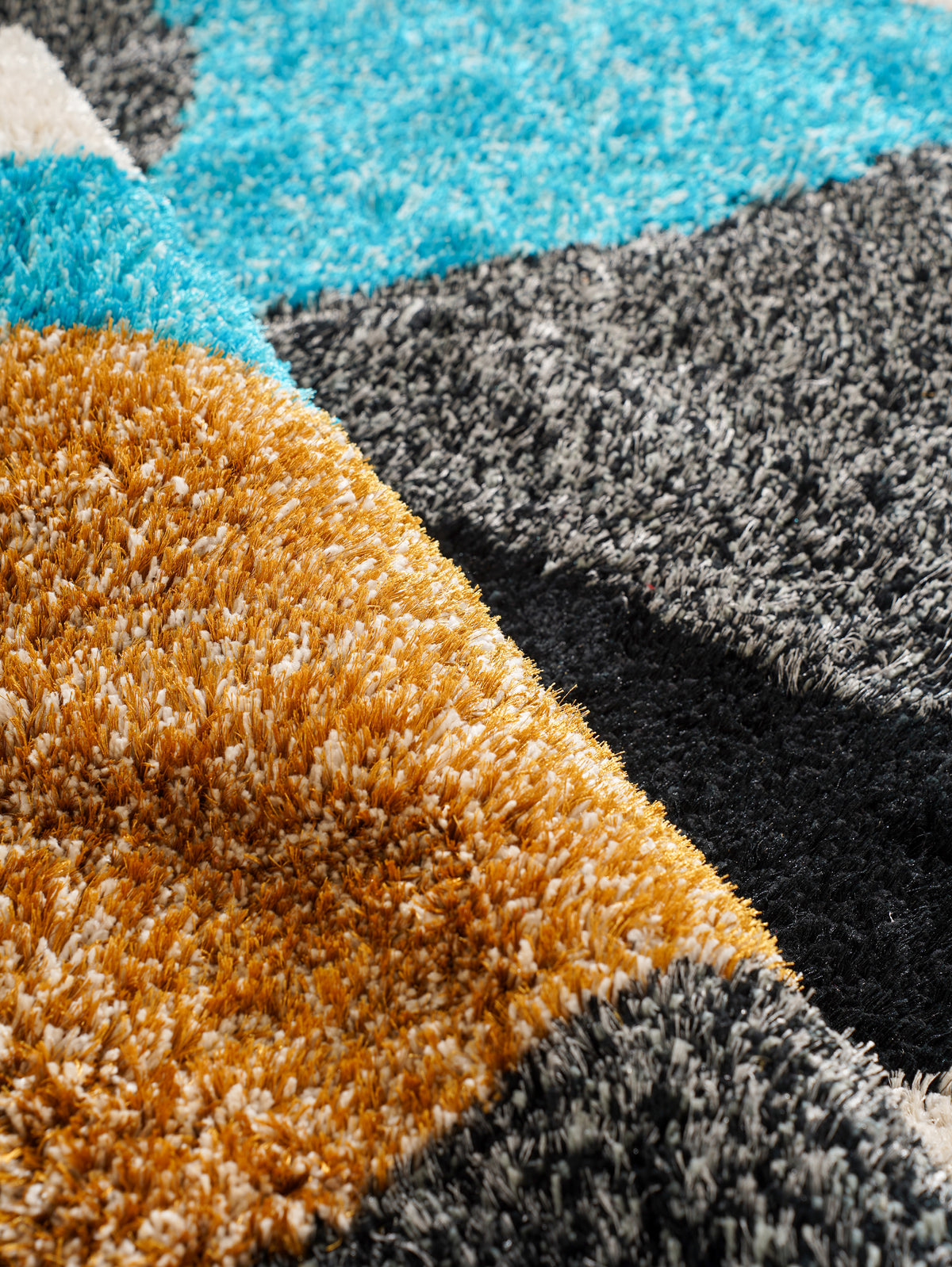 Diagonal Hand Tufted Rug