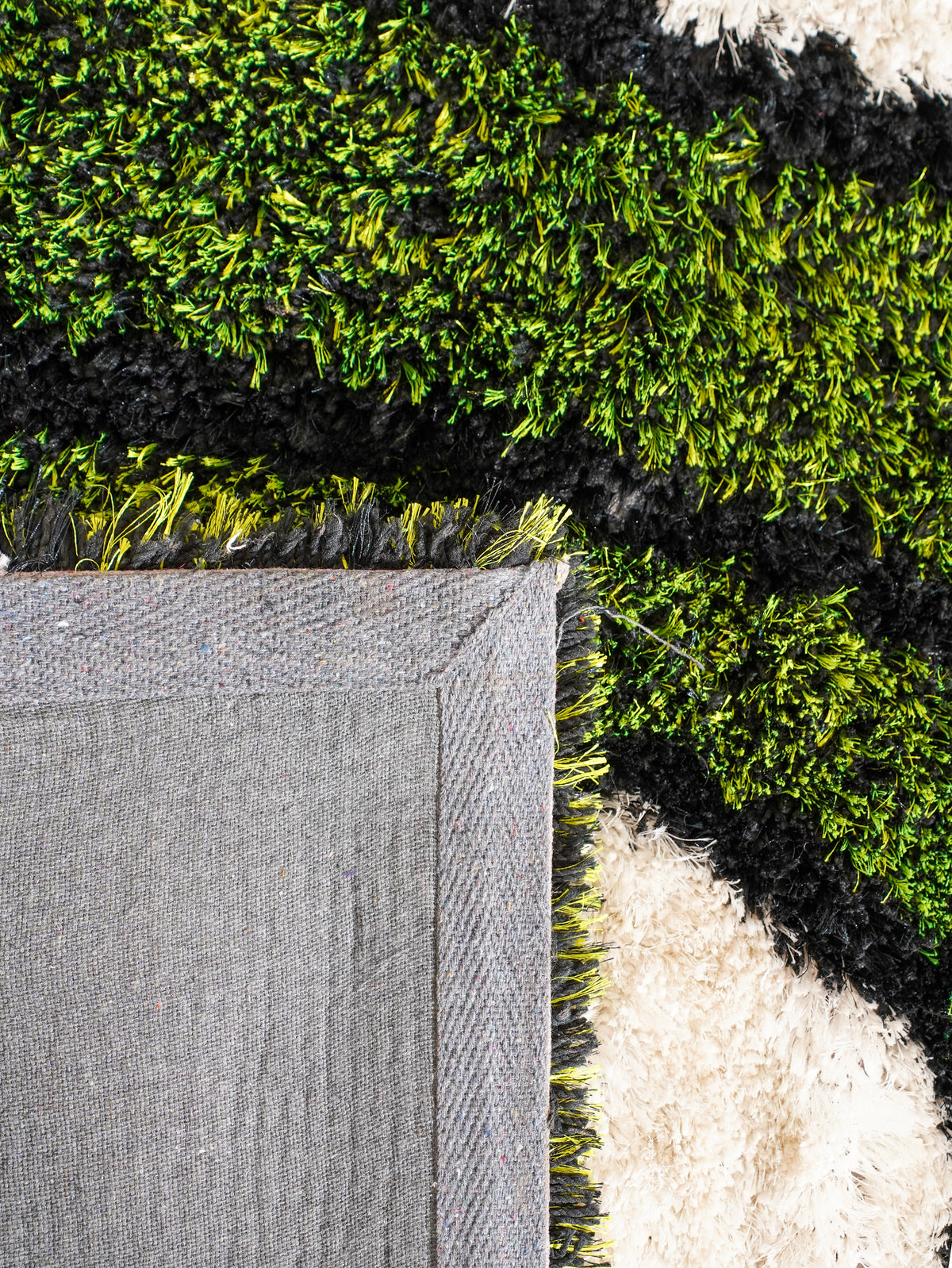 Scintilla Hand Tufted Rug