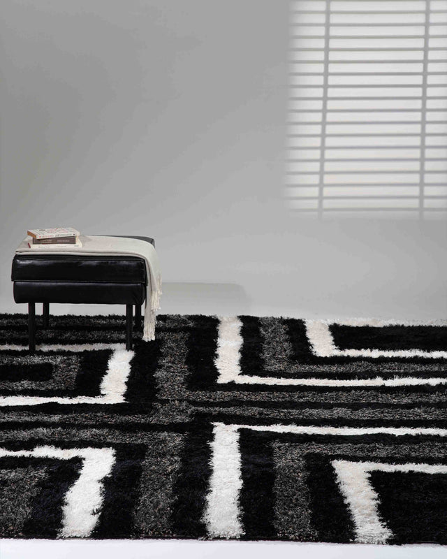 Paragon Hand Tufted Rug