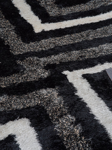 Paragon Hand Tufted Rug