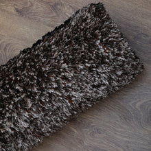 Maze-like Hand Tufted Rug