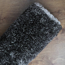 Maze-like Hand Tufted Rug