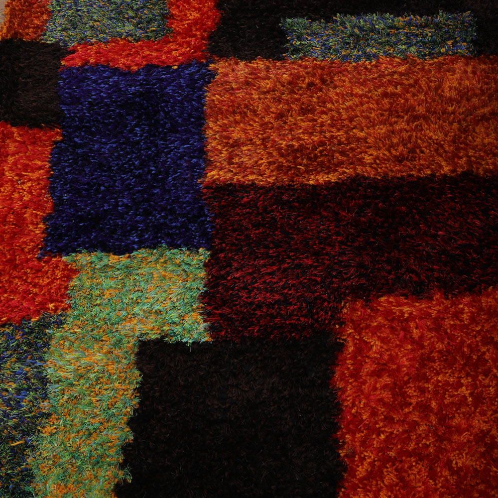 Serene Hand Tufted Rug