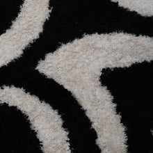 Amaze Hand Tufted Rug