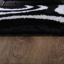 Amaze Hand Tufted Rug
