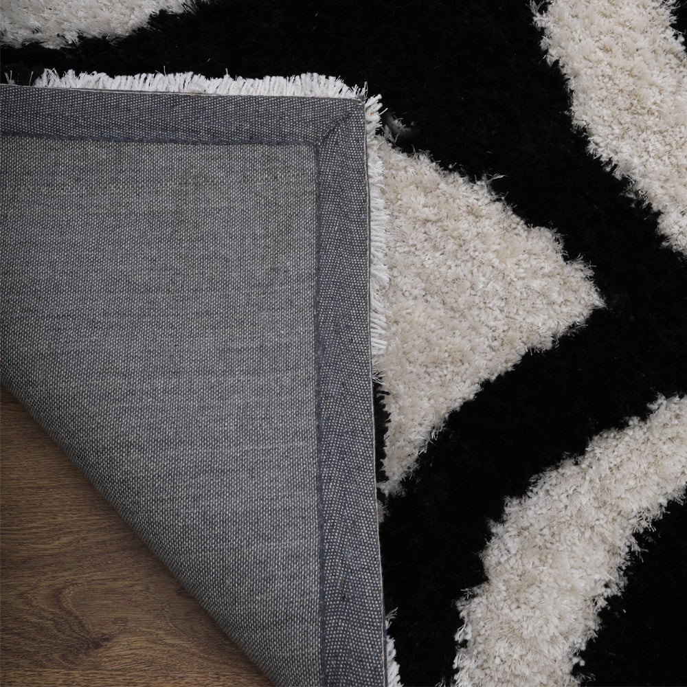 Amaze Hand Tufted Rug