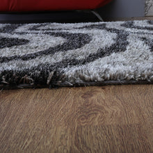 Immerse Hand Tufted Rug