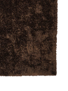 hand-tufted-shag-polyester-area-rug-solid-brown-closeup 2