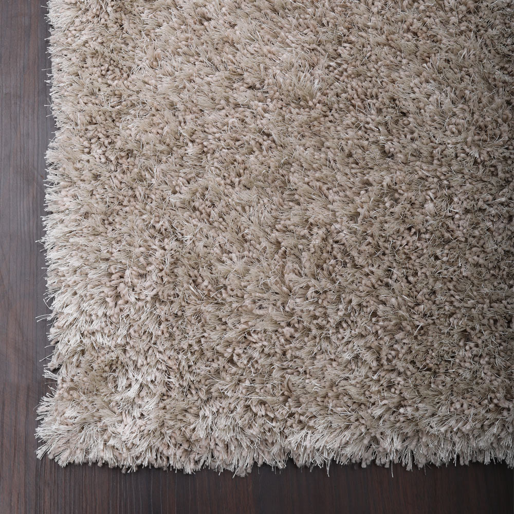 hand-tufted-shag-polyester-runner-area-rug-solid-ivory-closeup-2