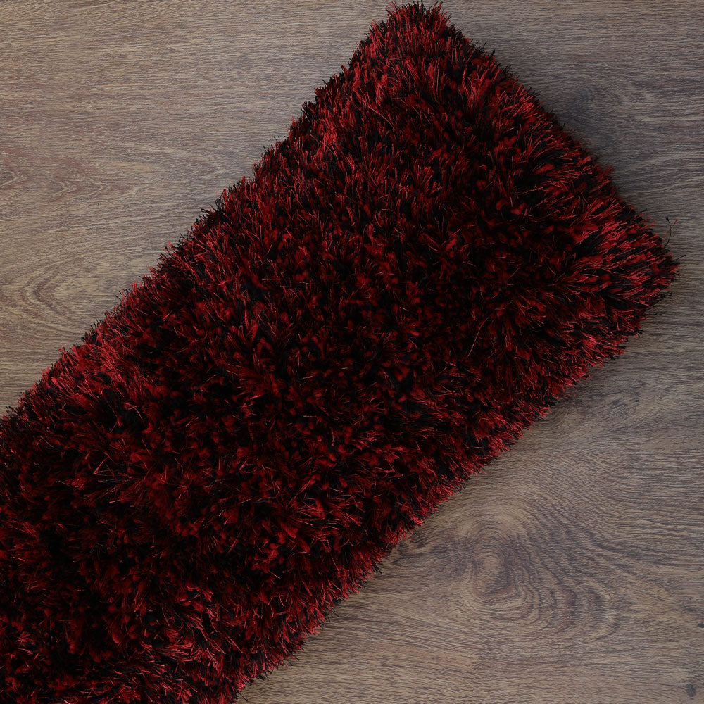 hand-tufted-shag-polyester-solid-red-black-rectangle-rug-closeup-4