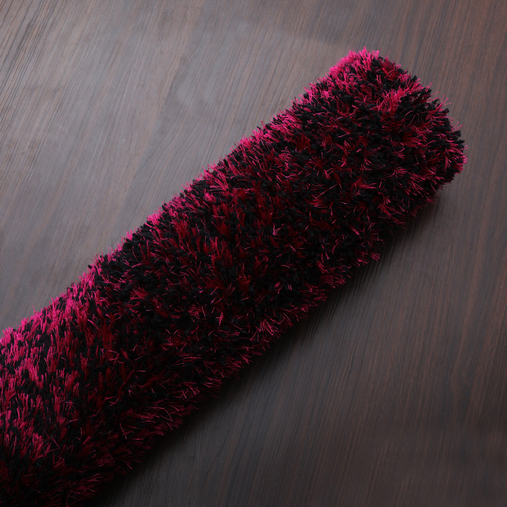 hand-tufted-shag-polyester-solid-violet-black-rug-closeup-4