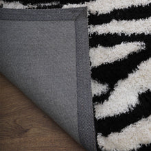 Queen's Cup Hand Tufted Rug