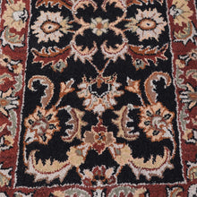 Hand-tufted-Wool-Runner-Rug-closeup-1