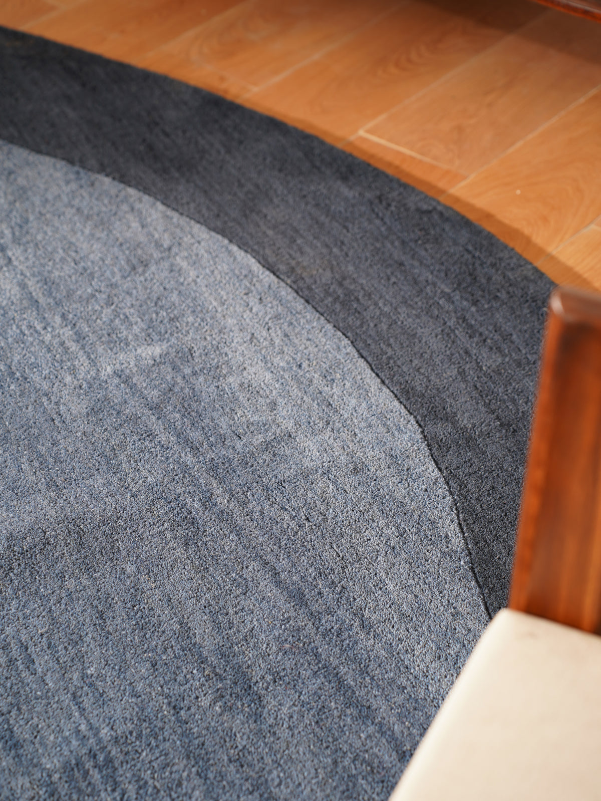 Cutting-edge Hand Tufted Rug