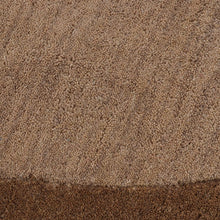 hand-tufted-wool-round-rug-contemporary-beige-brown-closeup-1