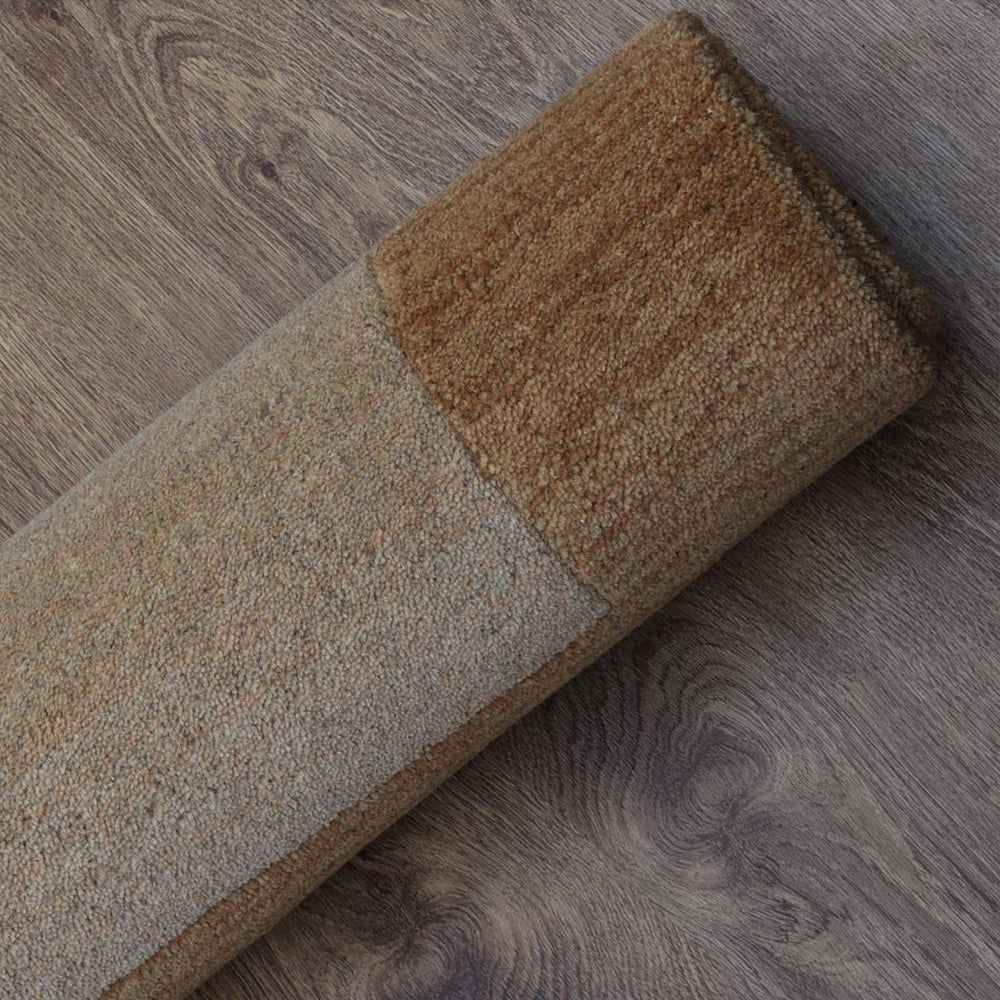 Cutting-edge Hand Tufted Rug