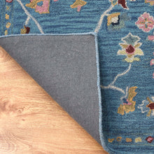 Black-Eyed Susan Hand Tufted Rug