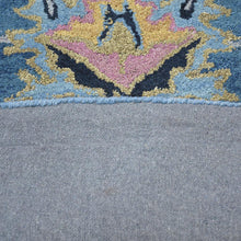 Black-Eyed Susan Hand Tufted Rug