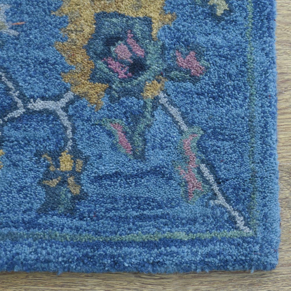Black-Eyed Susan Hand Tufted Rug