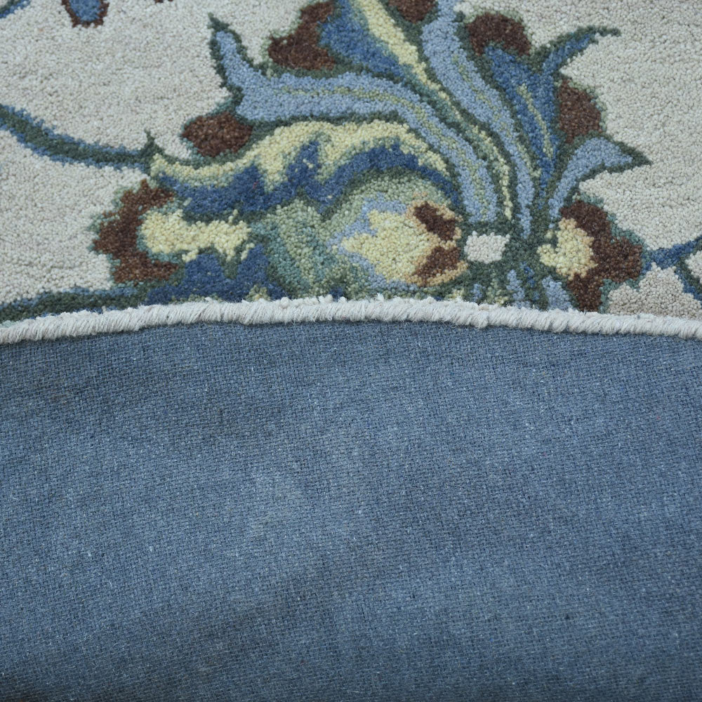 hand-knotted-wool-floral-cream-round-rug-closeup-3