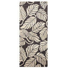 Hand-tufted-floral-wool-runner-rug-side-1