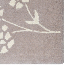Meadowfoam Hand Tufted Rug
