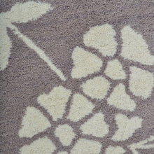 Meadowfoam Hand Tufted Rug