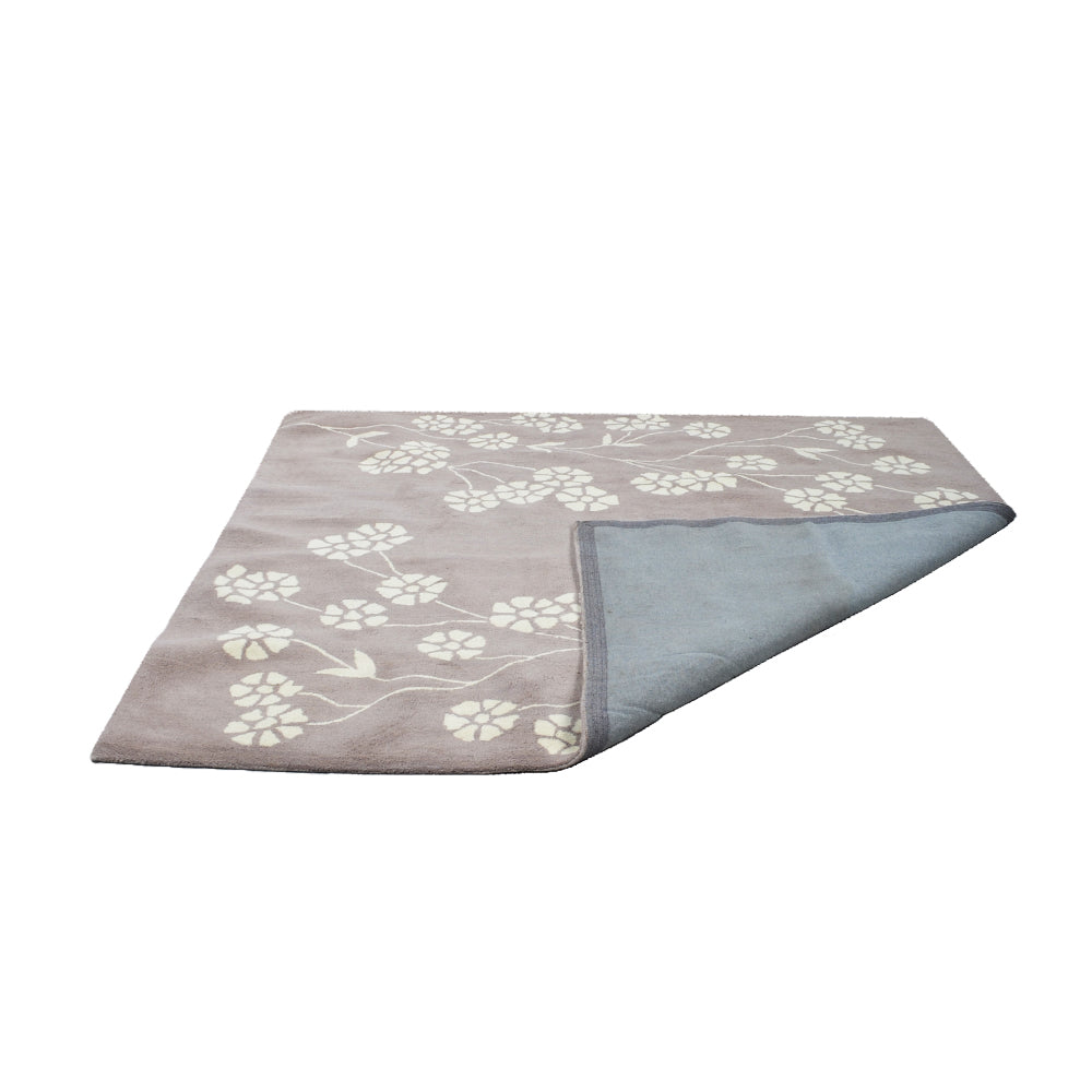 Meadowfoam Hand Tufted Rug