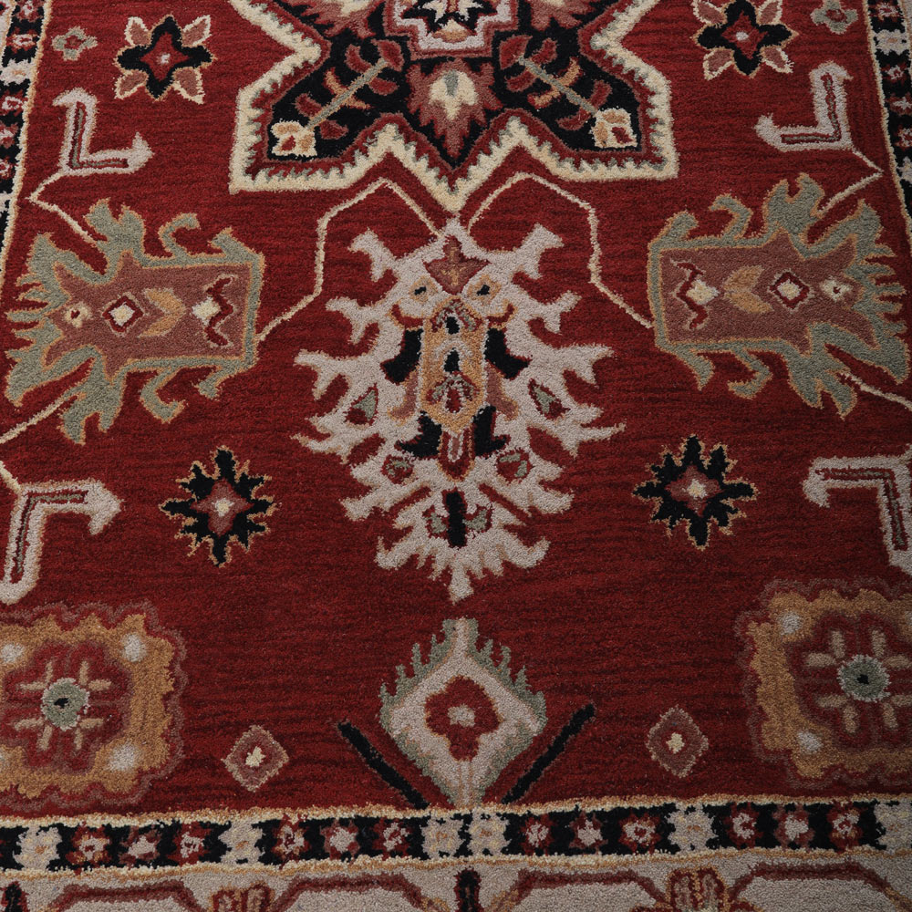 Sarugh Hand Tufted Rug